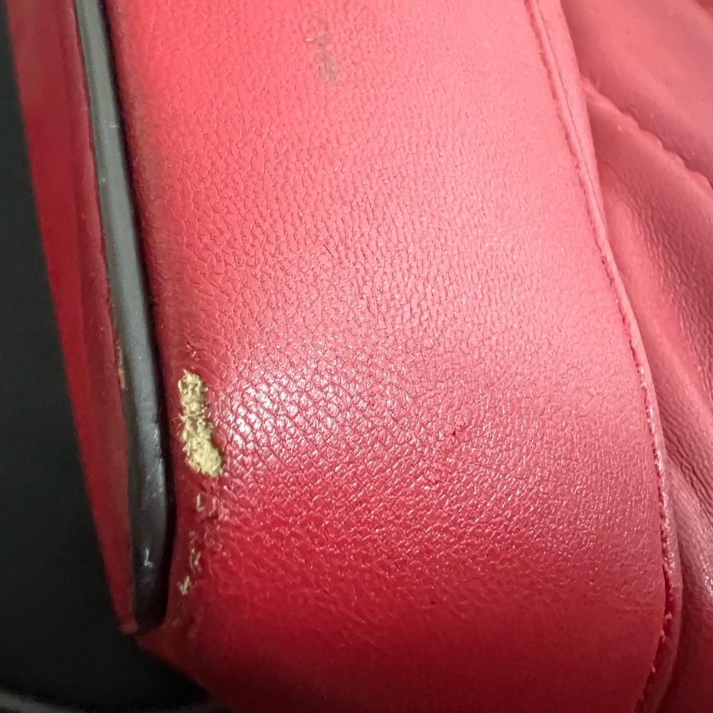 Red backpack - Picture 4 of 4
